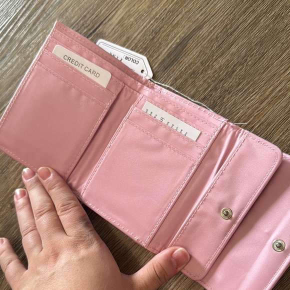 Pink Modabella Women's Wallet - Picture 5 of 5